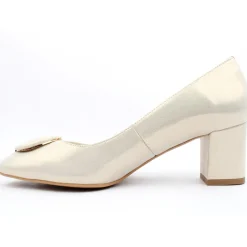 7902 979 Court Shoe - Gold