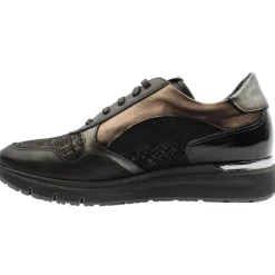 D9216 Shoe - Black