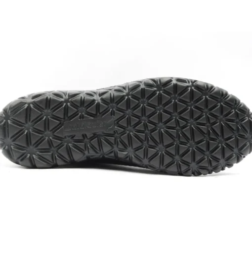 H89001 Shoe - Black