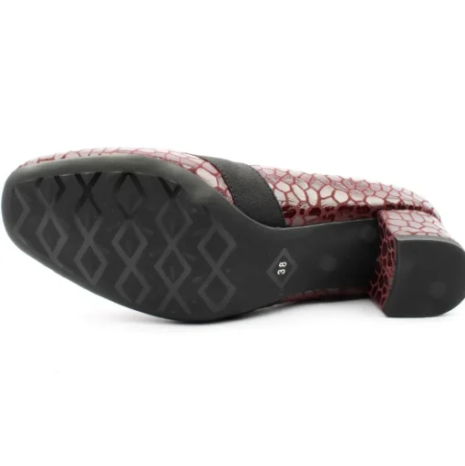 Lilly Shoe - Burgundy Patent