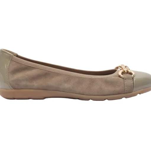 22172 Pomp Shoe - Taupe