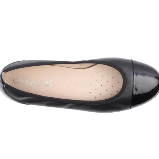 22103 Pumps - Black