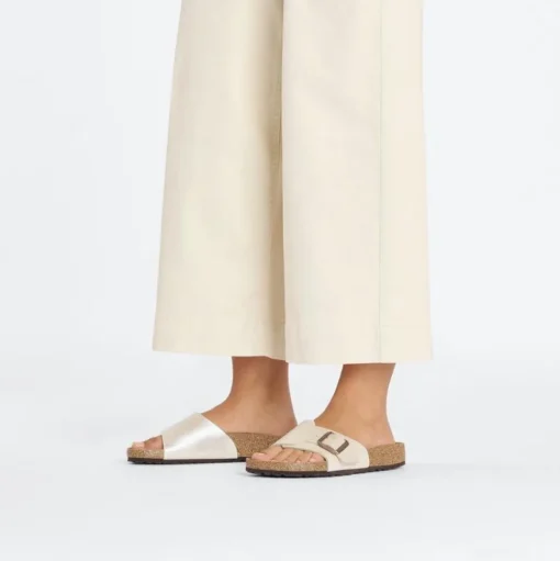 1026631 Sandal - Pearl