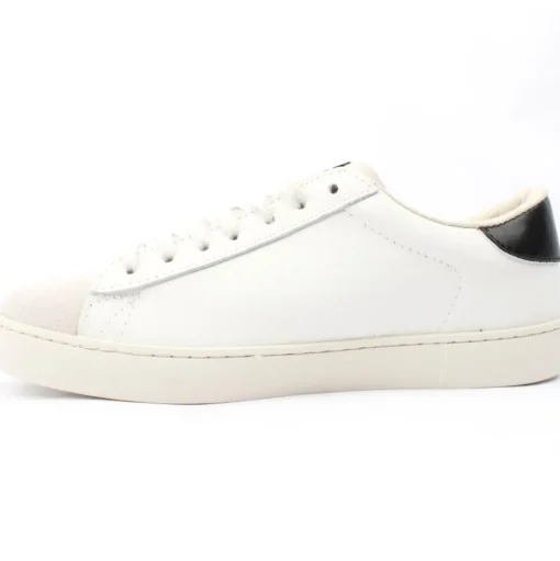 1126142 Shoe - Black