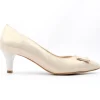8187 219 Shoe - Gold
