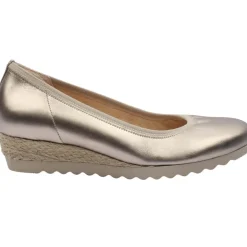 62641 Shoe - Gold