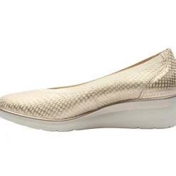 10373 Shoe - Gold