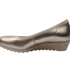 62641 Shoe - Gold