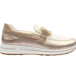 24822 Shoe - Sand