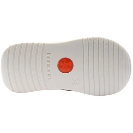 252100 Shoe - White