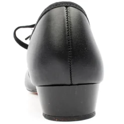 Tap Dancing With Tip - Black